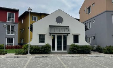 Departamento en planta baja de estreno, 3 dormitorios, Ribera del Buijo - Samborondón