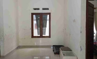 Dikontrakan Rumah Siap Huni,Luas 120m2 Lokasi Malangjiwan,Colomadu