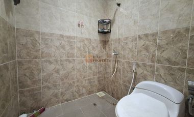 Rumah Nyaman di Tengah Kota – Rumah 3 Lantai Di Tomang Full Renovasi, Dekat Sekolah International, Mall Central Park