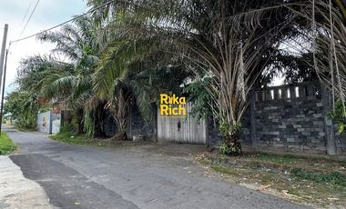 RUMAH LANGKA ETNIK JAVANESE STYLE LUAS SEMI FURNISHED SIAP PAKAI DI JOGJA UTARA AREA JALAN KALIURANG KM 10