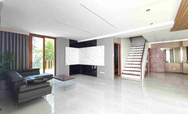 big house with swimming pool for sale in Vista Grande, Cebu