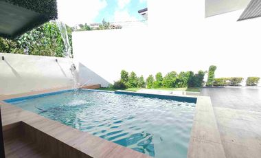 big house with swimming pool for sale in Vista Grande, Cebu