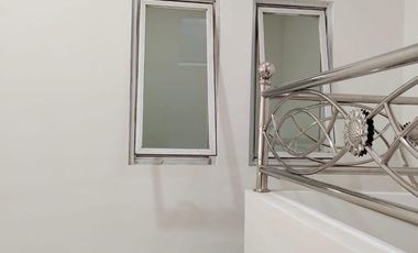 Disewa Rumah 1,5 Lantai Siap Huni Baru Selesai Renovasi Atap Sudah Baja Ringan Citra Garden 5 Kalideres Jakarta Barat