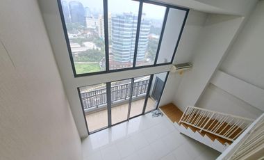 Disewakan ruang kantor di Soho Pancoran tipikal Manhattan Unfurnished - Jakarta Selatan.
