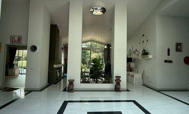 Luxury pool villa for sale near Chiang Mai city | Ready to move in, ready to invest  Hang Dong, Chiang Mai