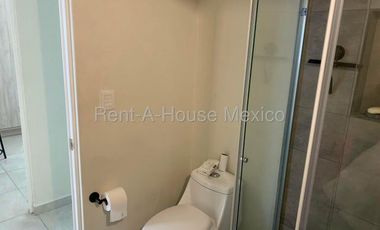 RENTA. El Mirador - Departamento en planta baja de 3 recámaras