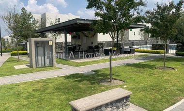 RENTA. El Mirador - Departamento en planta baja de 3 recámaras