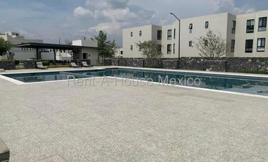 RENTA. El Mirador - Departamento en planta baja de 3 recámaras