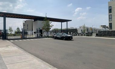 RENTA. El Mirador - Departamento en planta baja de 3 recámaras