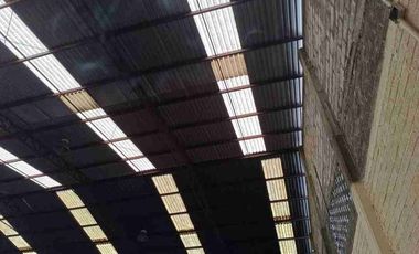 BODEGA EN VENTA DE 700