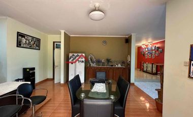 Rumah Dalam Town House Exclusive Dekat MRT Nawi