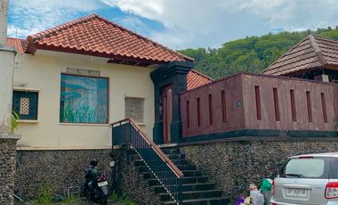 Villa in the Senggigi Square complex