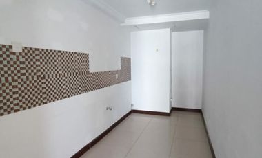 Disewakan Cepat Apartemen Pakuwon Waterlace 3 bedroom unfurnish view pool 30jtan