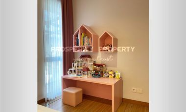 Fully Renovated and Furnished by Branded Furniture Elegant Home in Caelus Cluster, Greenwich Park BSD City – Prime Location Near Gading Serpong