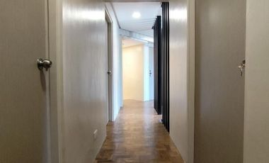 Good Deal Property in Makati: Spacious 4BR Loft in Kingswood Condominium for Sale