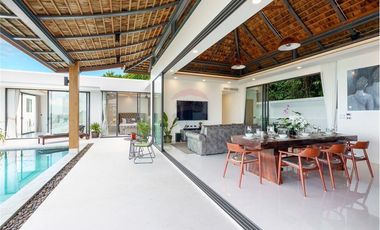 Seaview 4 Bedroom Pool Villa for SALE, Chaweng Noi, Koh Samui