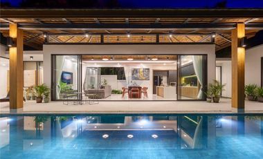 Seaview 4 Bedroom Pool Villa for SALE, Chaweng Noi, Koh Samui