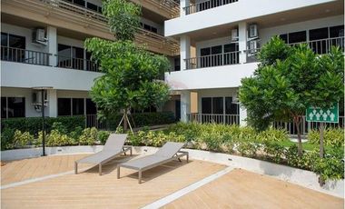 Modern Studio Condo with Lush Mountain View – Steps from Lamai Beach