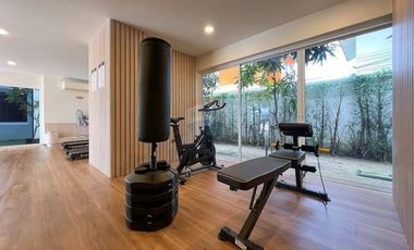 Modern Studio Condo with Lush Mountain View – Steps from Lamai Beach