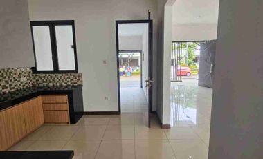 cluster eksklusif Asia Tropis Harapan Indah, lokasi strategis, nyaman, dan bebas banjir.