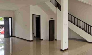 cluster eksklusif Asia Tropis Harapan Indah, lokasi strategis, nyaman, dan bebas banjir.