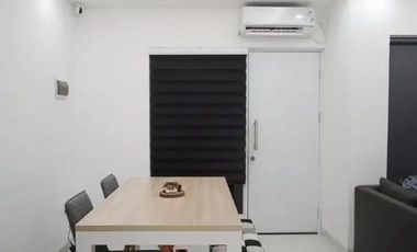 Dijual Rumah 2 Lantai Semi Furnish di Paradise Serpong City 1