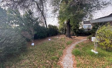 Venta Gran Casa 680/2700 6D6B8E2B San Carlos Apoquindo ONE