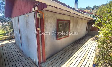 Leon Propiedades arrienda casa amoblada en sector Lo Águila, Curacaví.