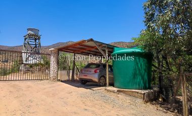 Leon Propiedades arrienda casa amoblada en sector Lo Águila, Curacaví.