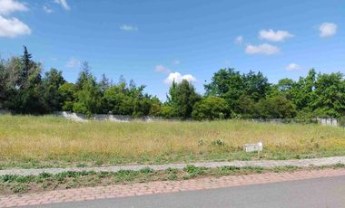 Lote urbano con luz y agua