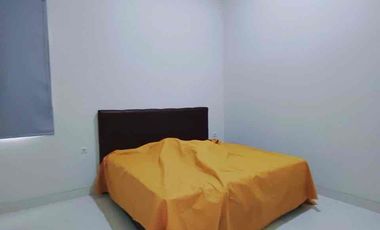 Rumah Mewah 2 Lt Tengah Kota Strategis