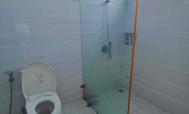 Rumah Mewah 2 Lt Tengah Kota Strategis