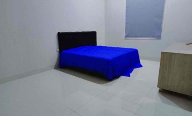 Rumah Mewah 2 Lt Tengah Kota Strategis