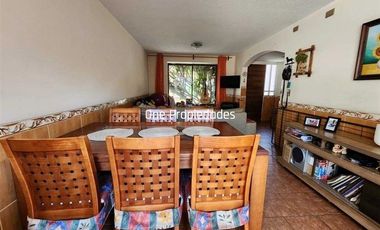 Casa en venta de 3d y 3b en condominio en La Reina