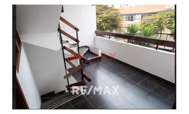 OPORTUNIDAD SE VENDEN 2 CASAS EN UNA CON 6 DEPARTAMENTOS