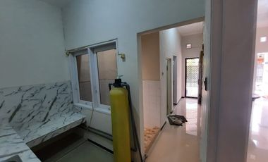 DIJUAL / DISEWAKAN Rumah Mulyosari Prima Lebar 9x15 BAGUS Sudah Renovasi Siap Huni