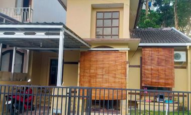 Rumah di Cluster Mediterania, Regency, balikpapan
