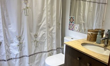 Venta de Casa en Exclusivo Condominio de Isla Teja