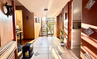 CASA VENTA Jardin Piscina 5D4B 2E +S Dominicos, Las condes