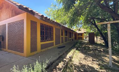 Hermosa Parcela Agroresidencial Con Casa Y Anexos La Retuca