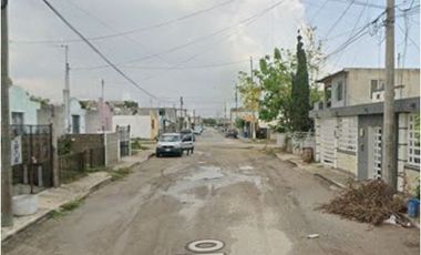 COHC (EMB) CASA EN VENTA DE CONTADO EN UNIDAD SATELIE TAMAULIPAS