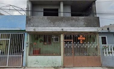 COHC (EMB) CASA EN VENTA DE CONTADO EN UNIDAD SATELIE TAMAULIPAS