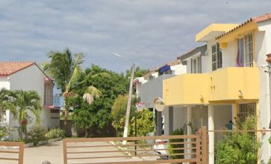 COHC (EMB) CASA EN VENTA DE CONTADO EN JOYAS DE M. TAMAULIPAS