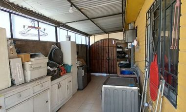 Casa De 4d-2b En Las Nieves Oriente, Pte. Alto