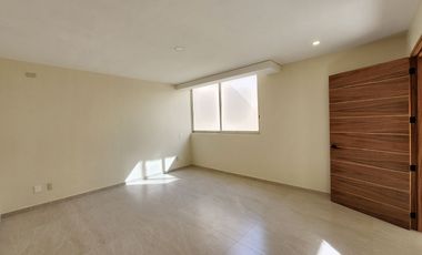 Casa en Renta en Coto Valeira en Solares Zapopan