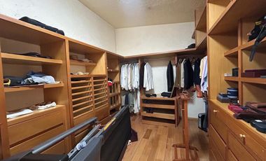 Casa en las Lomas de Chapultepec con vista al bosque