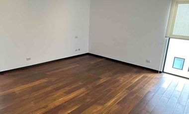 Hermosa Residencia en Venta El Campanario