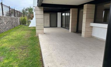 Hermosa Residencia en Venta El Campanario