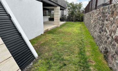 Hermosa Residencia en Venta El Campanario