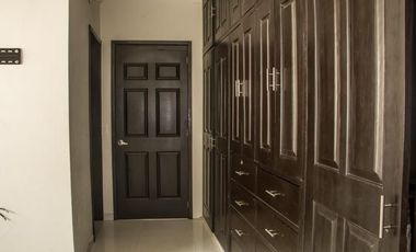 CASA EN VENTA EN CIUDAD DEL CARMEN 🏡✨ 📍Ubicada a unos metros de Periferica, a una cuadra de Panteon Colonia 📍Calle 55 x Periférica norte